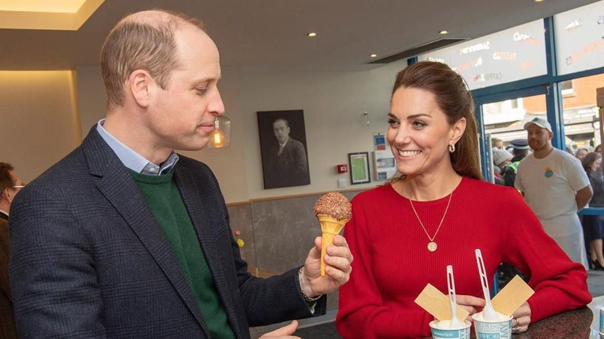 Кейт Міддлтон у мережі порівняли з принцесою Діаною та дали їй неофіційний титул Кейт Міддлтон у мережі порівняли з принцесою Діаною та дали їй неофіційний титул