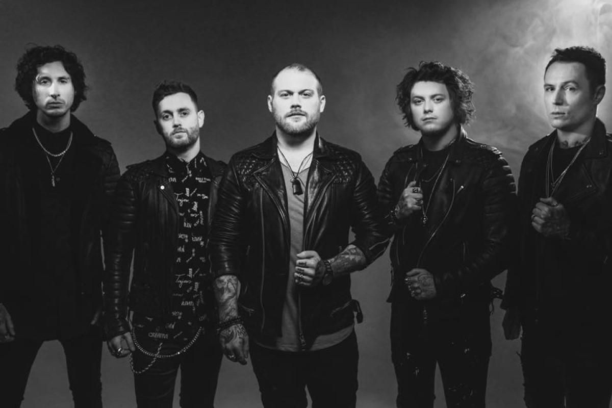 Asking Alexandria випустили нову потужну пісню Asking Alexandria випустили нову потужну пісню
