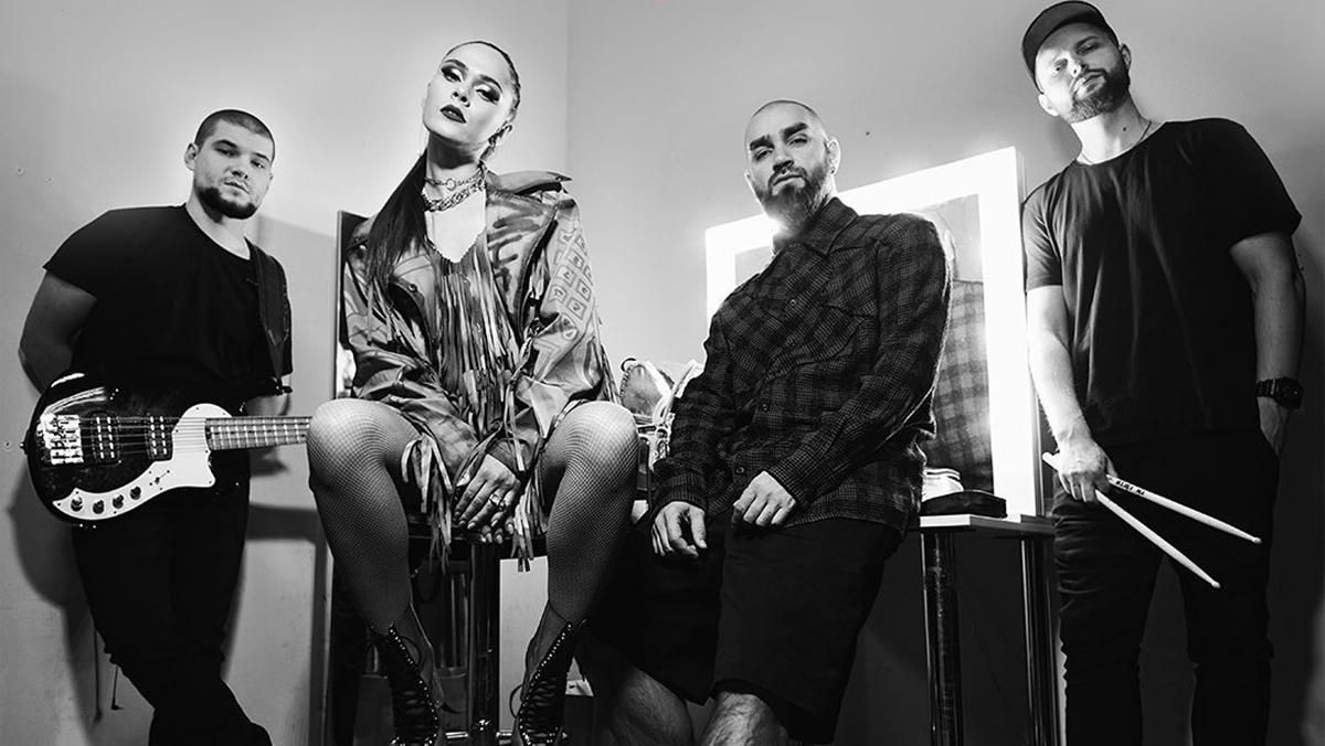 The Hardkiss випустили новий музичний трек "Косатка" The Hardkiss випустили новий музичний трек "Косатка"