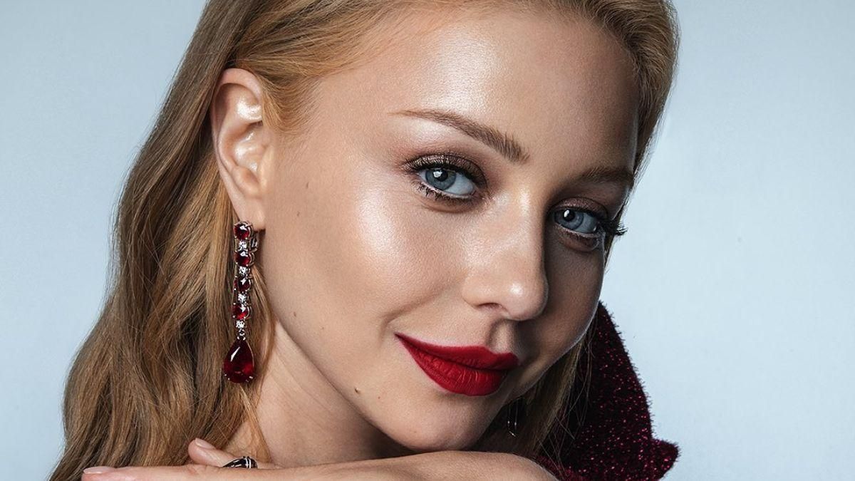 Тина Кароль показала чувственные фото и видео с нового концертного тура Тина Кароль показала чувственные фото и видео с нового концертного тура