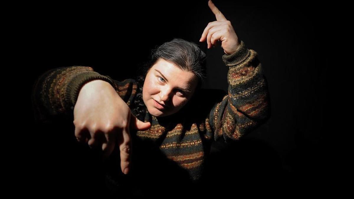 Alyona Alyona презентовала зажигательный саундтрек к ленте "Пульс": слушайте песню Go Alyona Alyona презентовала зажигательный саундтрек к ленте "Пульс": слушайте песню Go