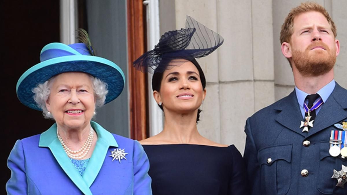 Герцоги Сассекські відвідали недільну службу з Єлизаветою ІІ: широкий жест Її Величності 