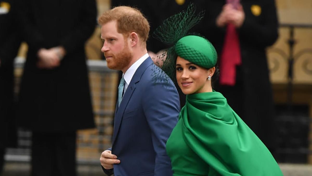 Меган Маркл и принц Гарри осуществили последний выход в составе королевской семьи: фото
