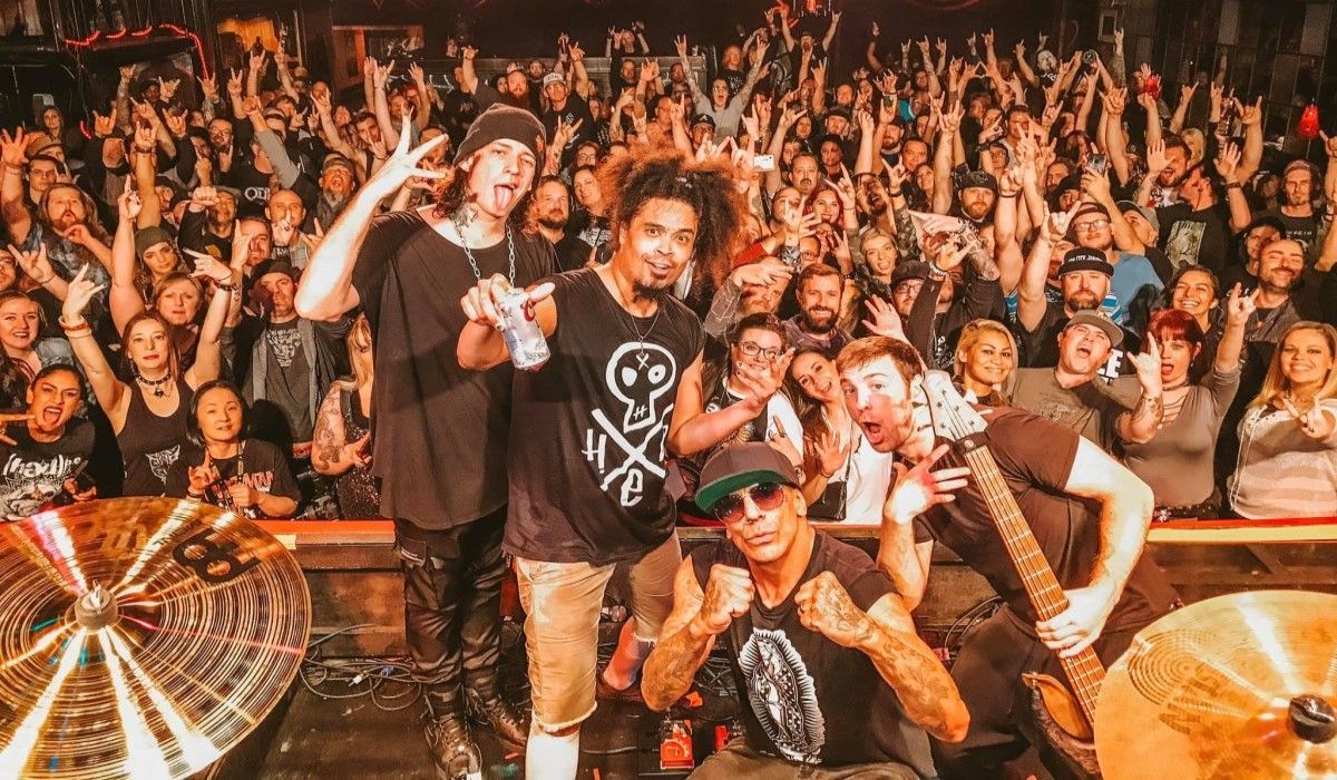 Группа Hed PE возвращается в Киев с 20-летием знакового альбома Группа Hed PE возвращается в Киев с 20-летием знакового альбома