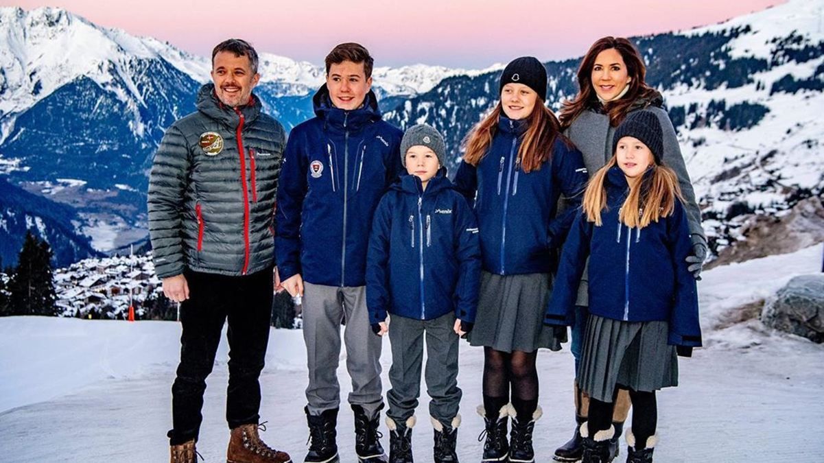 Принцесса Дании Мари вывезет детей из школы-интерната в Швейцарии из-за коронавируса