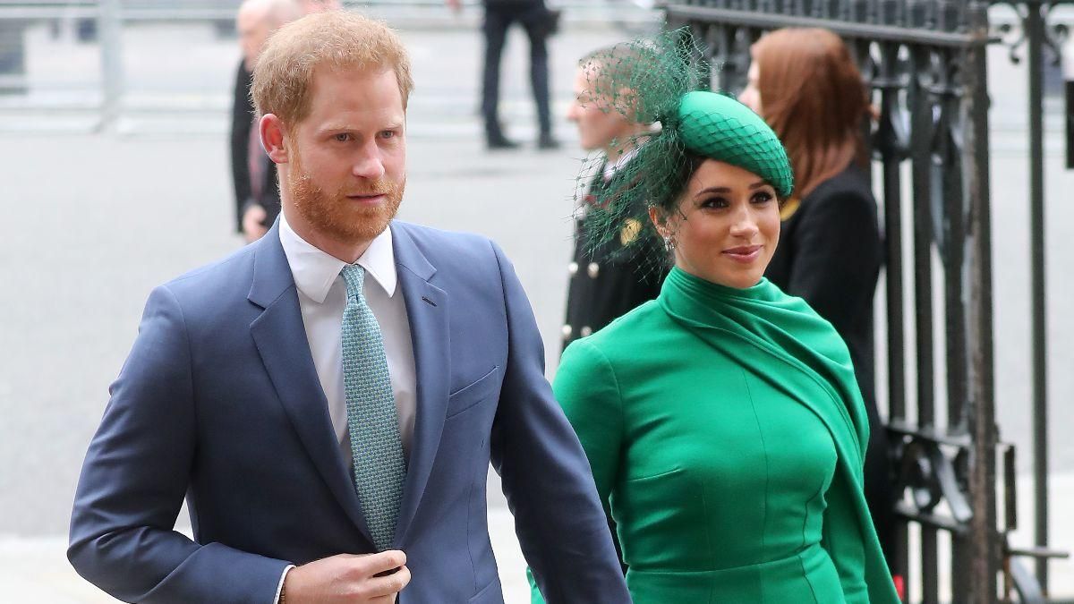 Меган Маркл запретила принцу Гарри встречаться с больным коронавирусом отцом Чарльзом Меган Маркл запретила принцу Гарри встречаться с больным коронавирусом отцом Чарльзом