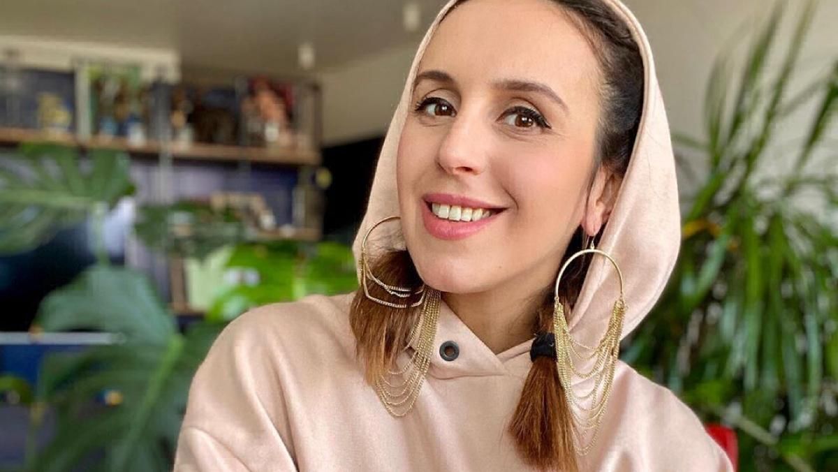 Джамала відверто розповіла про свою юність: промовисті архівні фото Джамала відверто розповіла про свою юність: промовисті архівні фото