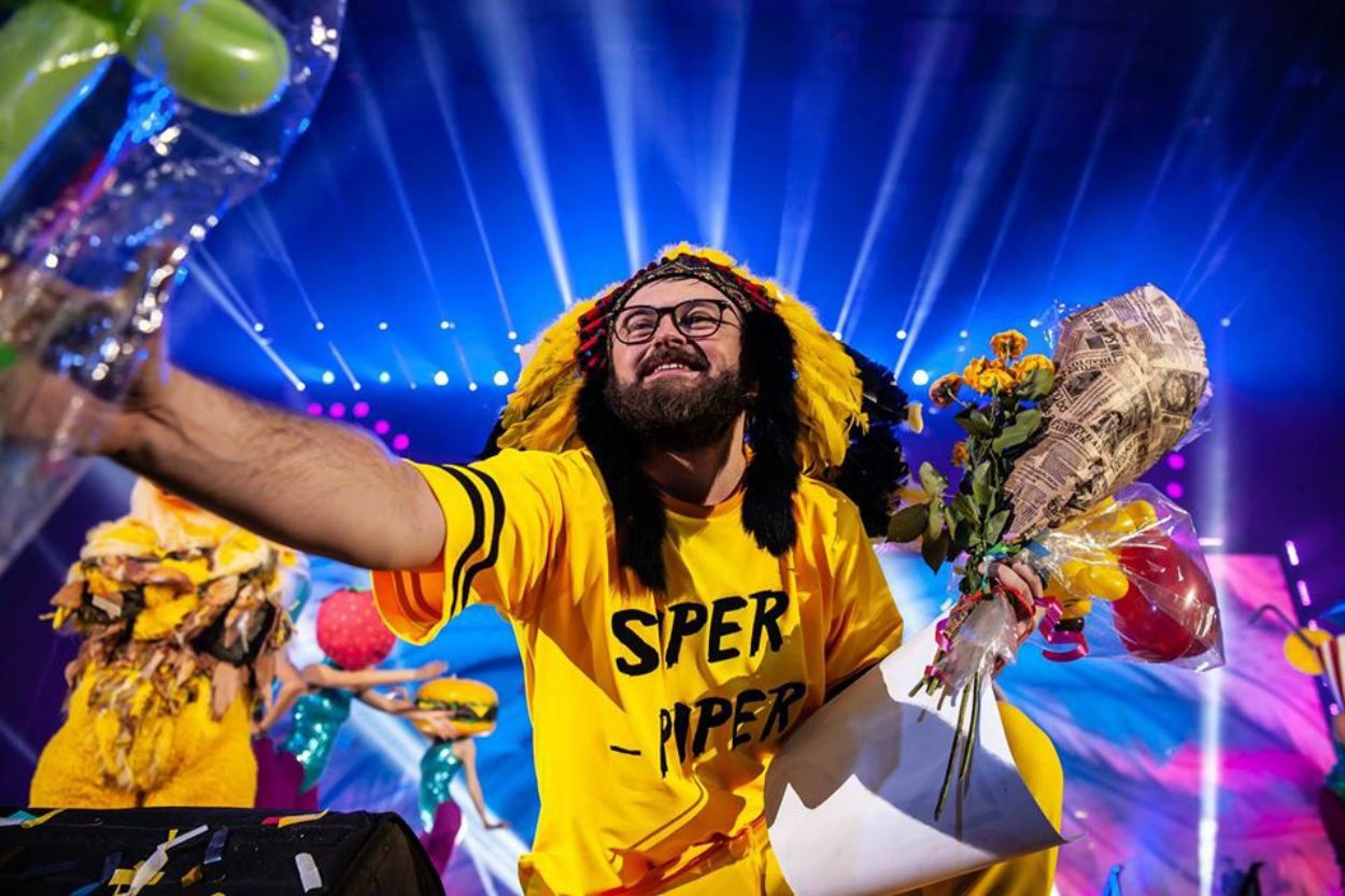 Дзідзьо написав 3 нові пісні під час карантину Дзідзьо написав 3 нові пісні під час карантину