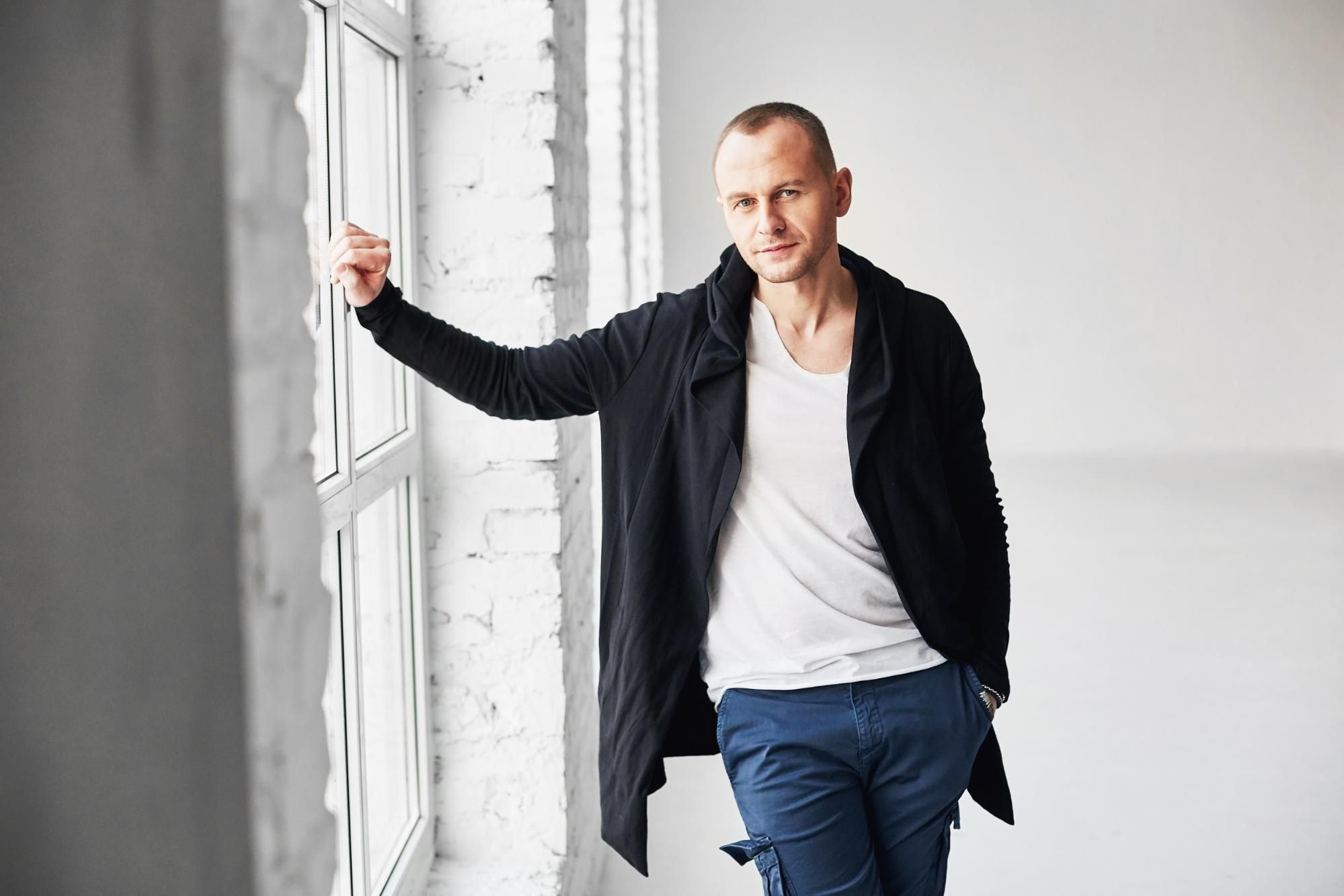 Нова концертна програма "Любов Жива": інтерв'ю з Павлом Табаковим Нова концертна програма "Любов Жива": інтерв'ю з Павлом Табаковим