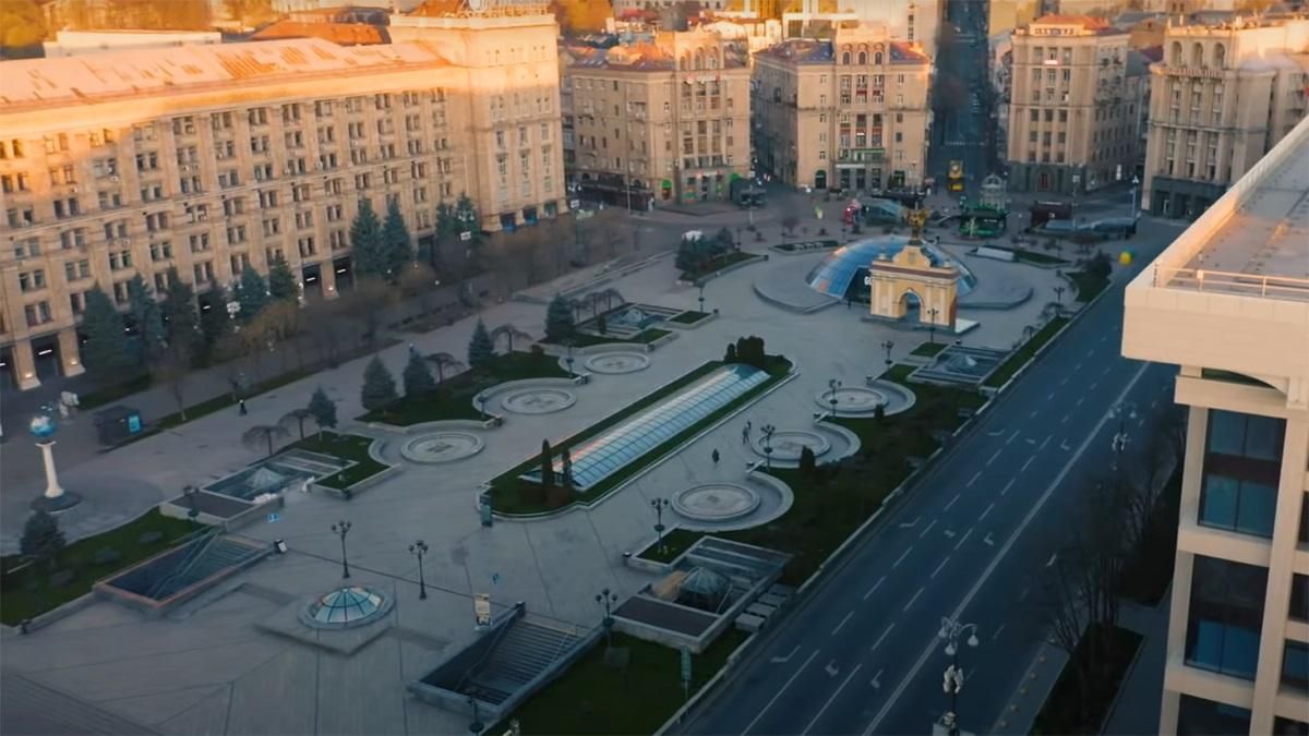 Безлюдний Київ потрапив у кліп Queen та Адама Ламберта на пісню You Are The Champions: відео Безлюдний Київ потрапив у кліп Queen та Адама Ламберта на пісню You Are The Champions: відео