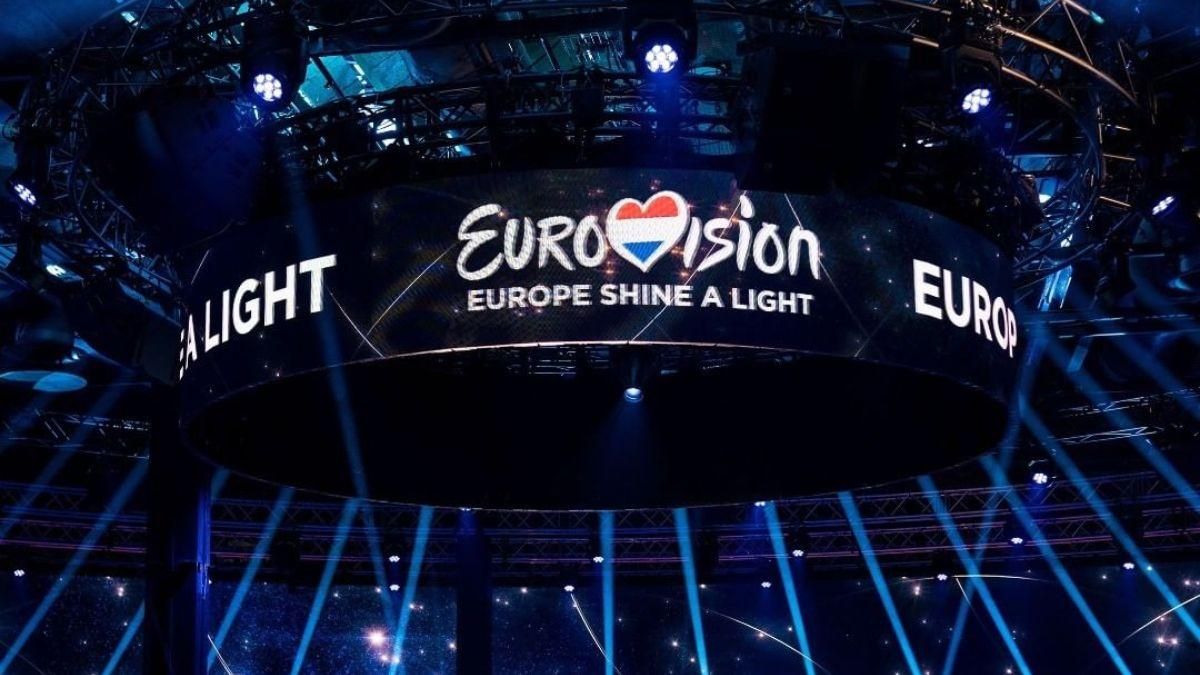 Участники Евровидения-2020 вместе спели Love Shine a Light во время онлайн-концерта: видео Участники Евровидения-2020 вместе спели Love Shine a Light во время онлайн-концерта: видео