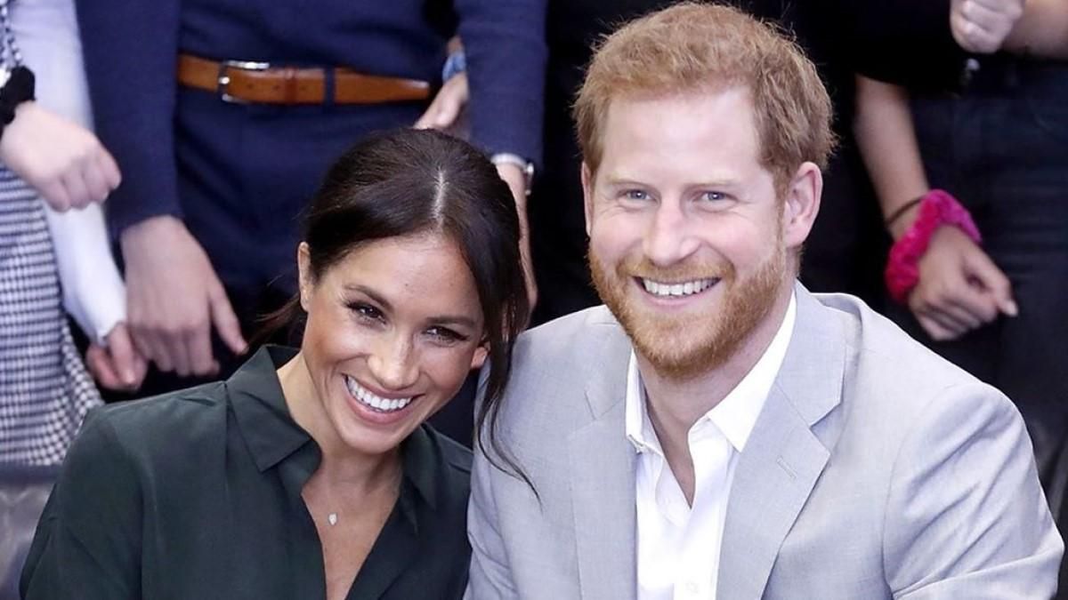 Бывший политик обвинил принца Гарри и Меган Маркл в хищении средств Бывший политик обвинил принца Гарри и Меган Маркл в хищении средств