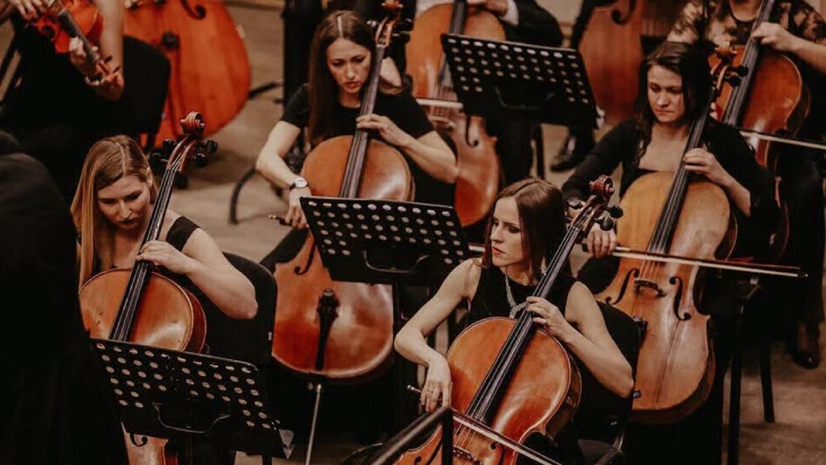 Знаменитый оркестр INSO-Lviv представил невероятную увертюру, записанную дома: видео