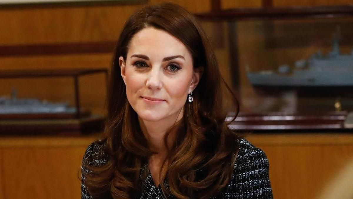 Кейт Миддлтон готовит судебный иск на британский таблоид: детали скандала Кейт Миддлтон готовит судебный иск на британский таблоид: детали скандала