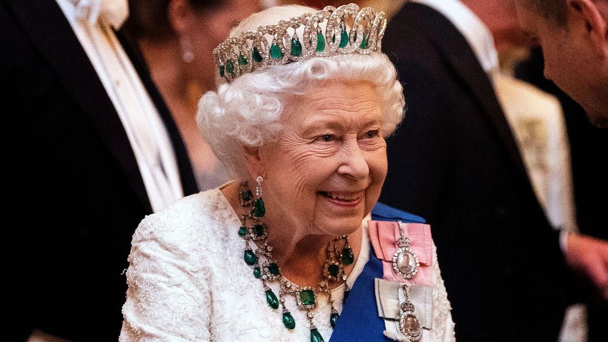 67-годовщина коронации Елизаветы II: Букингемский дворец показал фото молодой королевы