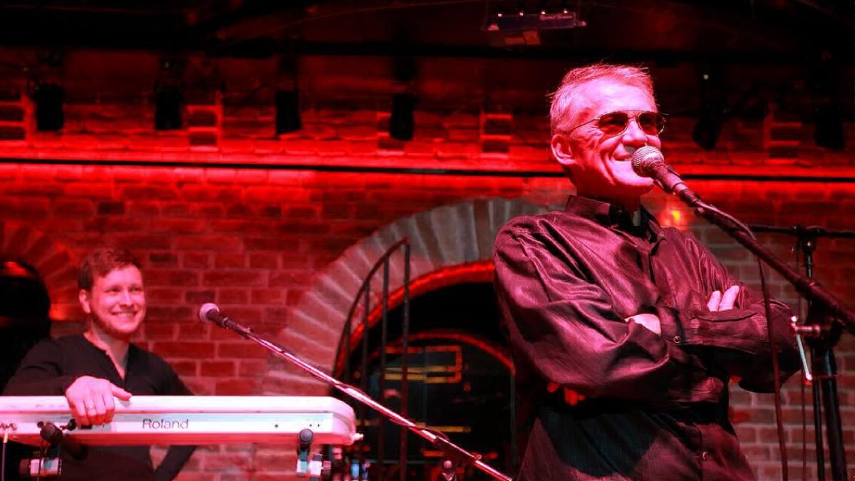 В память убитого лидера группы "Лесик Band" состоится онлайн-концерт В память убитого лидера группы "Лесик Band" состоится онлайн-концерт