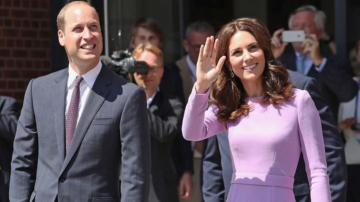 Жахливий початок: як принц Вільям сконфузився під час знайомства з Кейт Міддлтон Жахливий початок: як принц Вільям сконфузився під час знайомства з Кейт Міддлтон