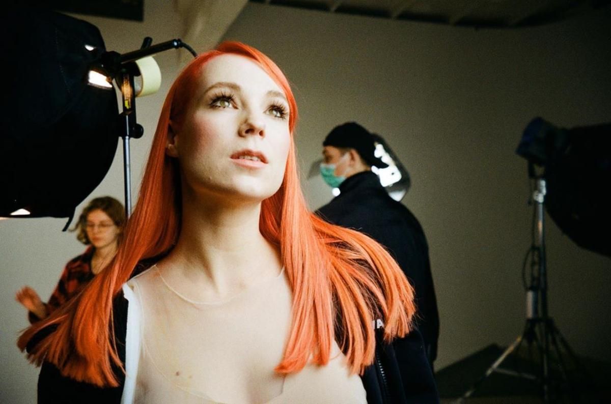 TARABAROVA выпустила новый чувствительный клип и песню "Крылья" TARABAROVA выпустила новый чувствительный клип и песню "Крылья"