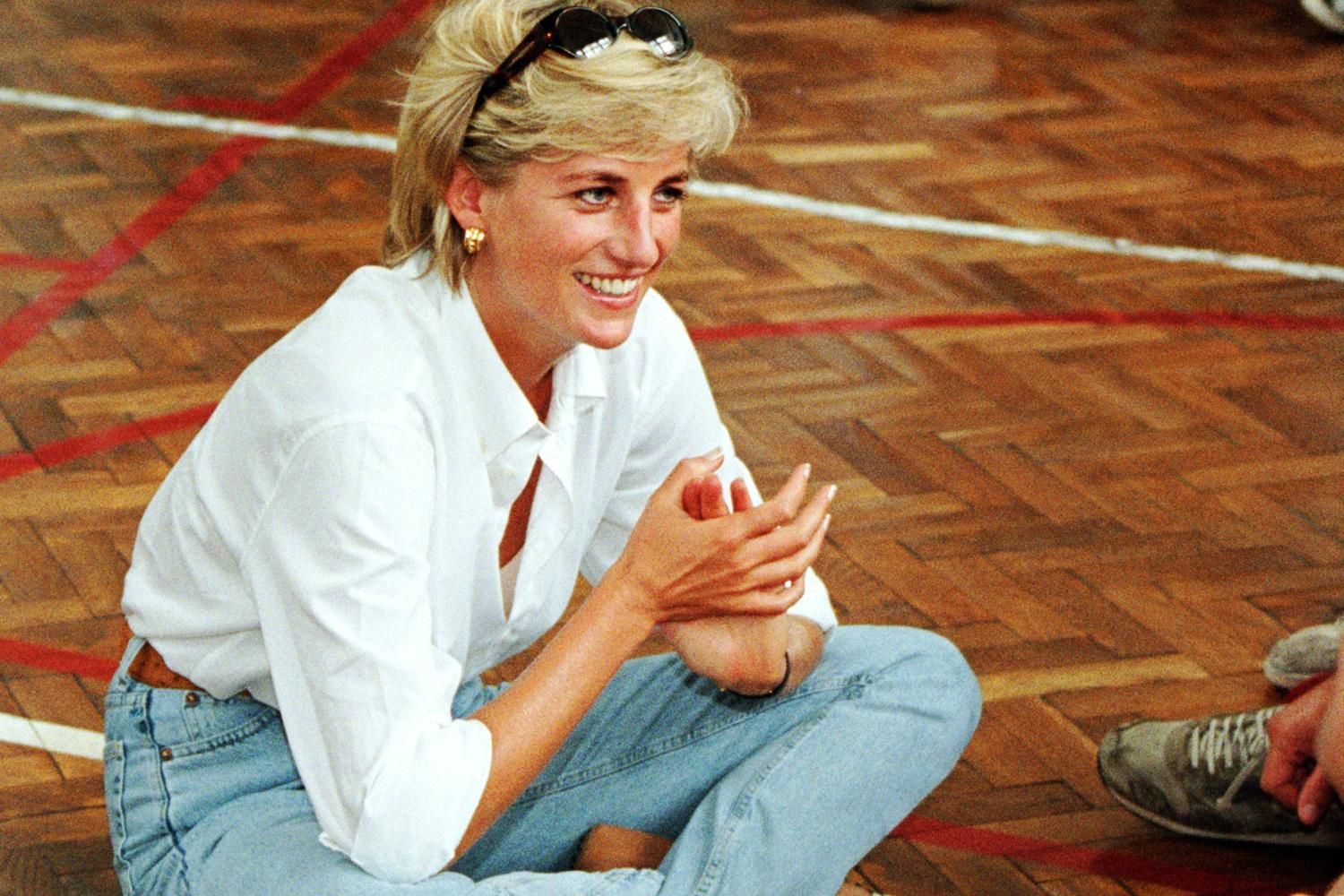 7 актуальных трендов, которые носила принцесса Диана еще 35 лет назад 7 актуальных трендов, которые носила принцесса Диана еще 35 лет назад