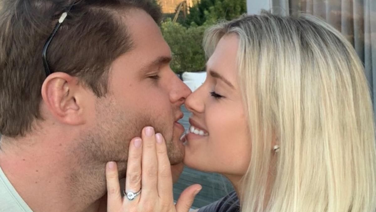 Племінниця принцеси Діани і сестра Кітті Спенсер одружується: фото Племінниця принцеси Діани і сестра Кітті Спенсер одружується: фото