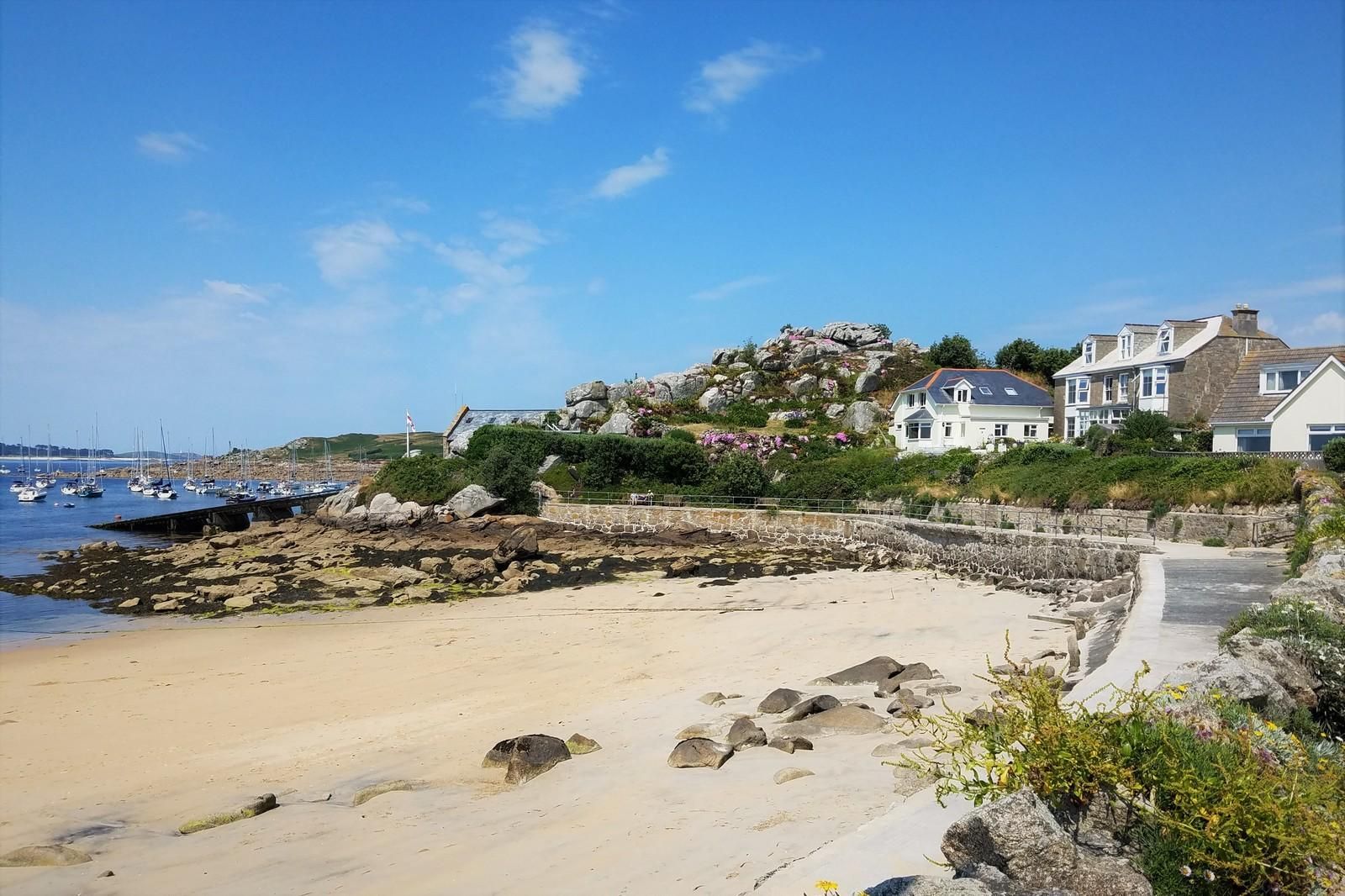 Королевский отдых: где провели летний отпуск Кейт Миддлтон и принц Уильям Королевский отдых: где провели летний отпуск Кейт Миддлтон и принц Уильям