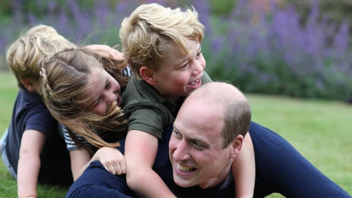 Принц Уильям взял на охоту 7-летнего сына Джорджа: зоозащитники раскритиковали отца
