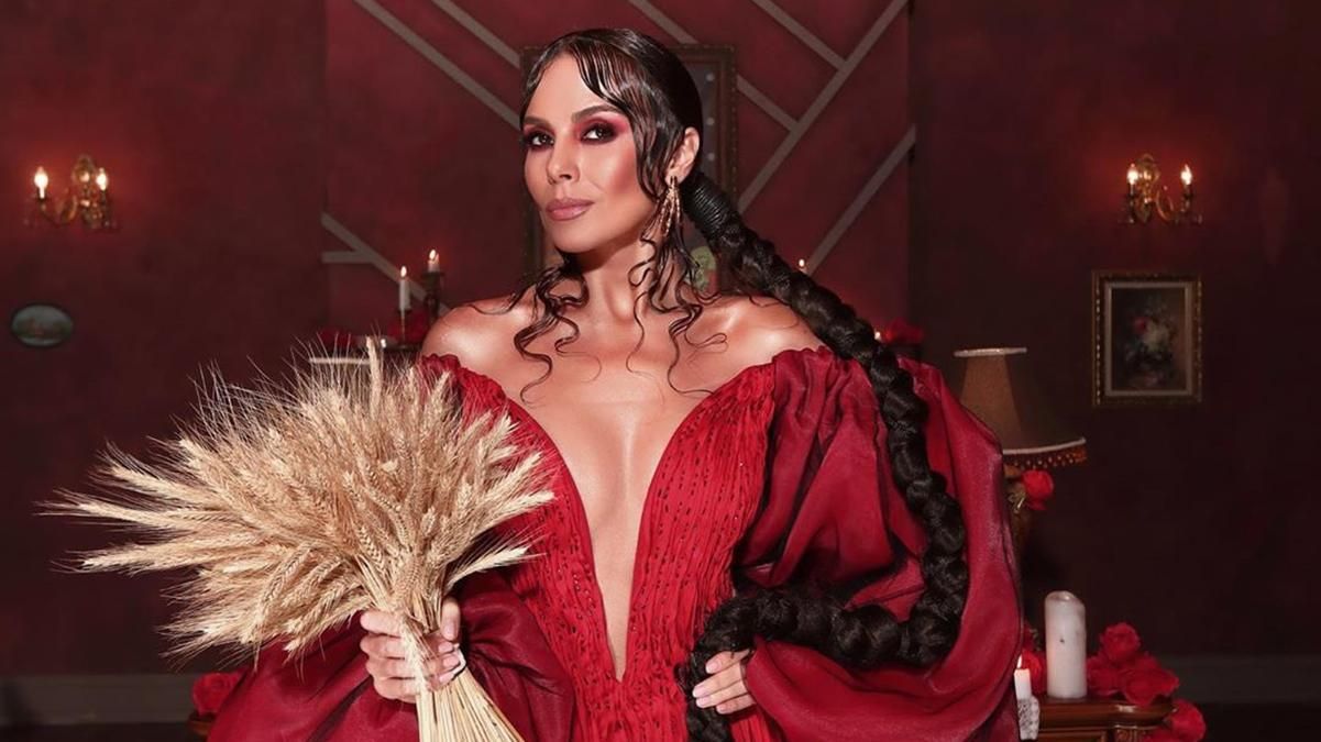 Миллион просмотров за пол суток: клип Насти Каменских A Huevo взорвал сеть Миллион просмотров за пол суток: клип Насти Каменских A Huevo взорвал сеть