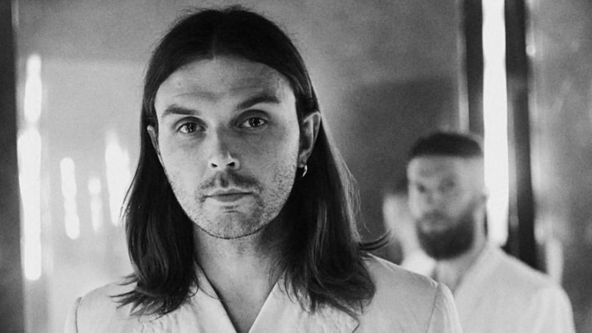 Группа Hurts презентовала клип на трек с нового альбома: видео Группа Hurts презентовала клип на трек с нового альбома: видео