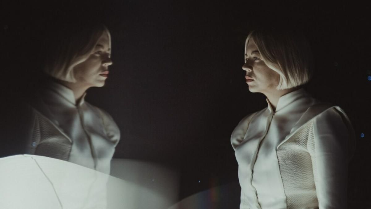 ONUKA выпустила новый хит CEAHC о борьбе со страхами и стереотипами: видео ONUKA выпустила новый хит CEAHC о борьбе со страхами и стереотипами: видео