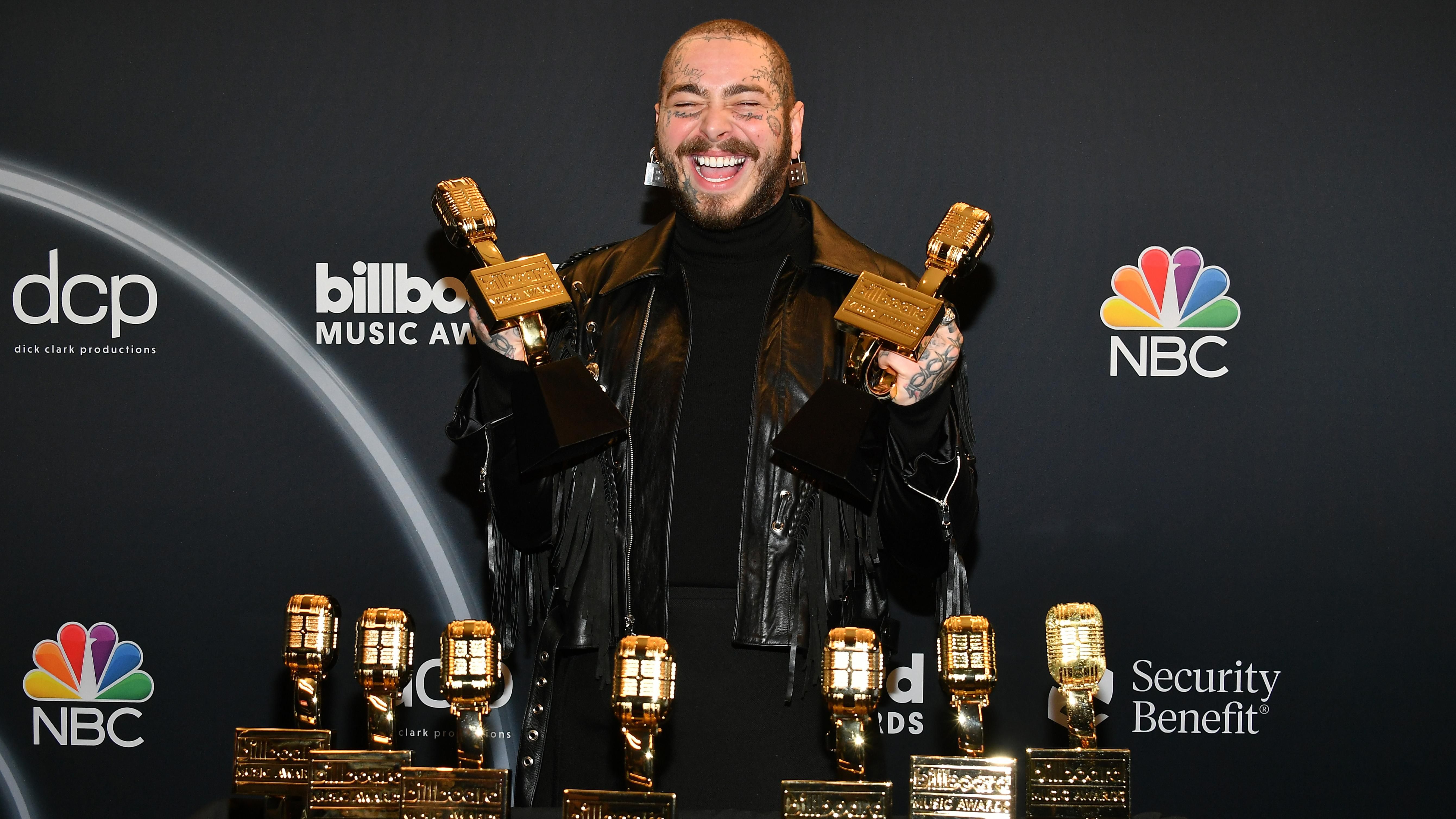 Billboard Music Awards 2020: победители музыкальной премии и самые яркие образы звезд