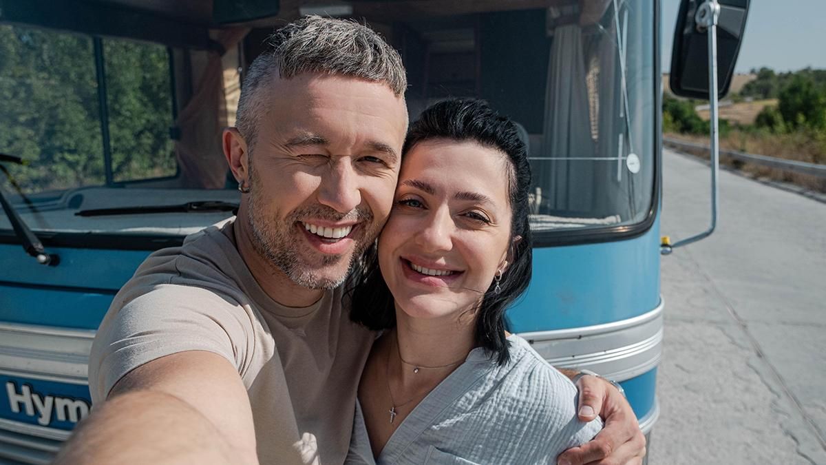 Спустя 3 года после премьеры: Сергей Бабкин выпустил клип на легендарный хит "Где бы я" Спустя 3 года после премьеры: Сергей Бабкин выпустил клип на легендарный хит "Где бы я"