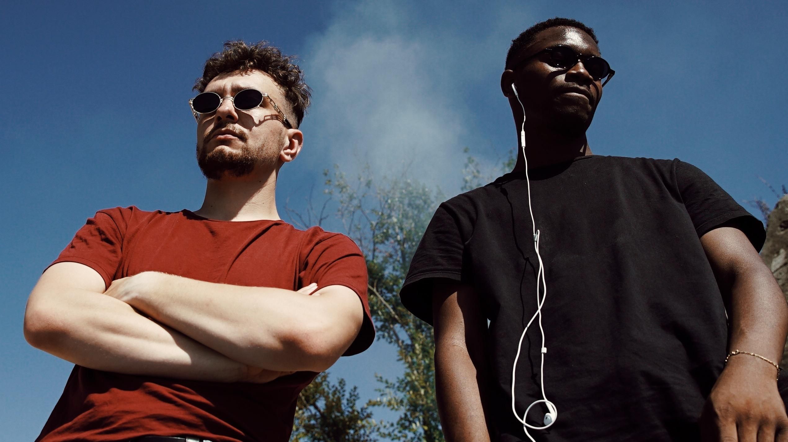 Перша "хвиля" платівки: гурт TVORCHI презентував відеокліп на пісню Living My Life Перша "хвиля" платівки: гурт TVORCHI презентував відеокліп на пісню Living My Life