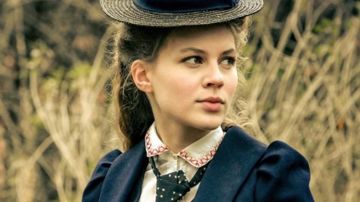 Becoming Elizabeth: сюжет серіалу про Єлизавету І і актриса Becoming Elizabeth: сюжет серіалу про Єлизавету І і актриса