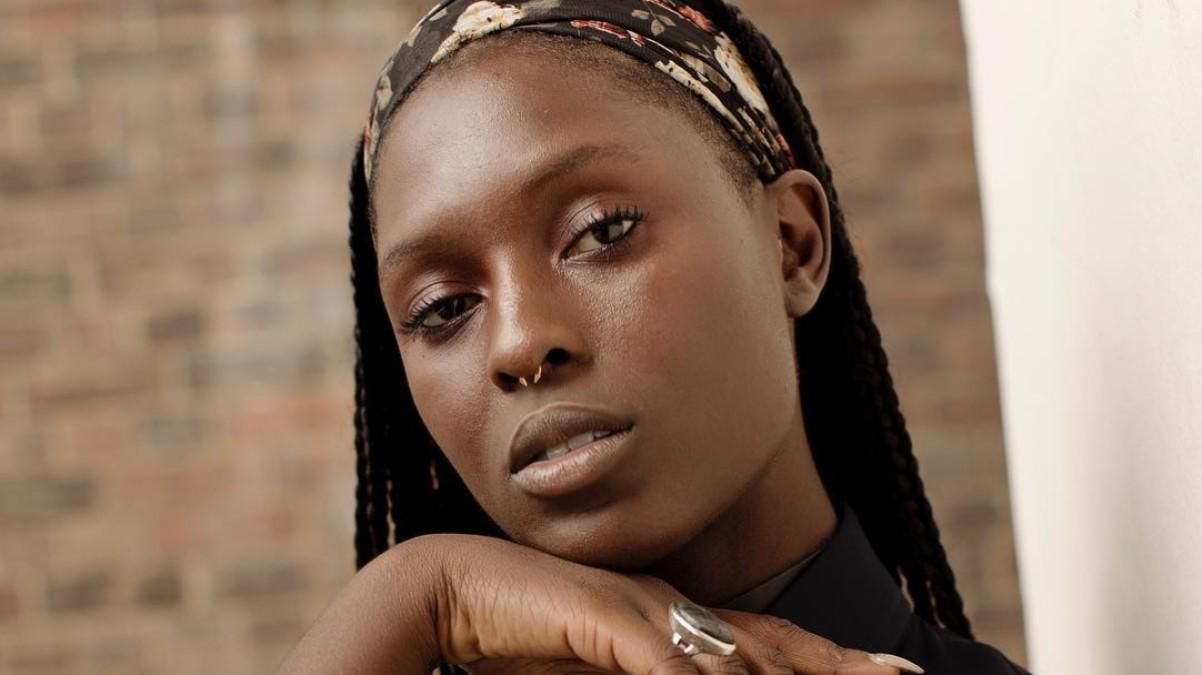 Джоди Тернер-Смит сыграет королеву Анну Болейн в новом сериале Джоди Тернер-Смит сыграет королеву Анну Болейн в новом сериале