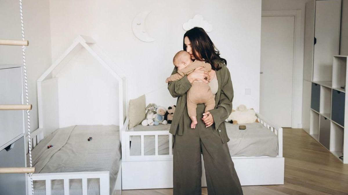 Джамала с младшим сыном Джамала с младшим сыном