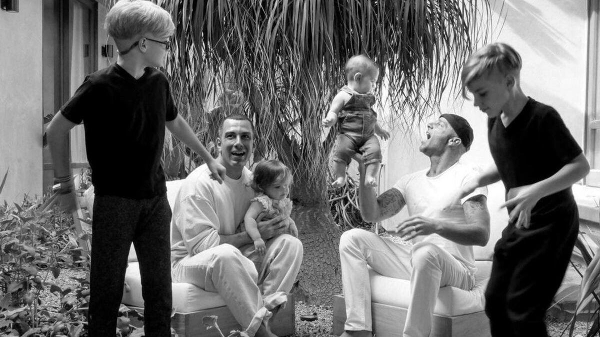 Рікі Мартін з чоловіком та дітьми