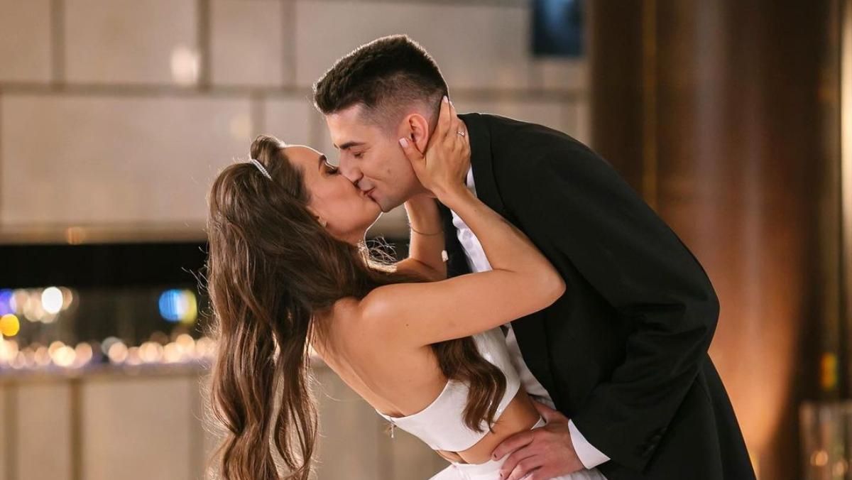 Холостячка: переможець шоу Олександр Еллерт Холостячка: переможець шоу Олександр Еллерт