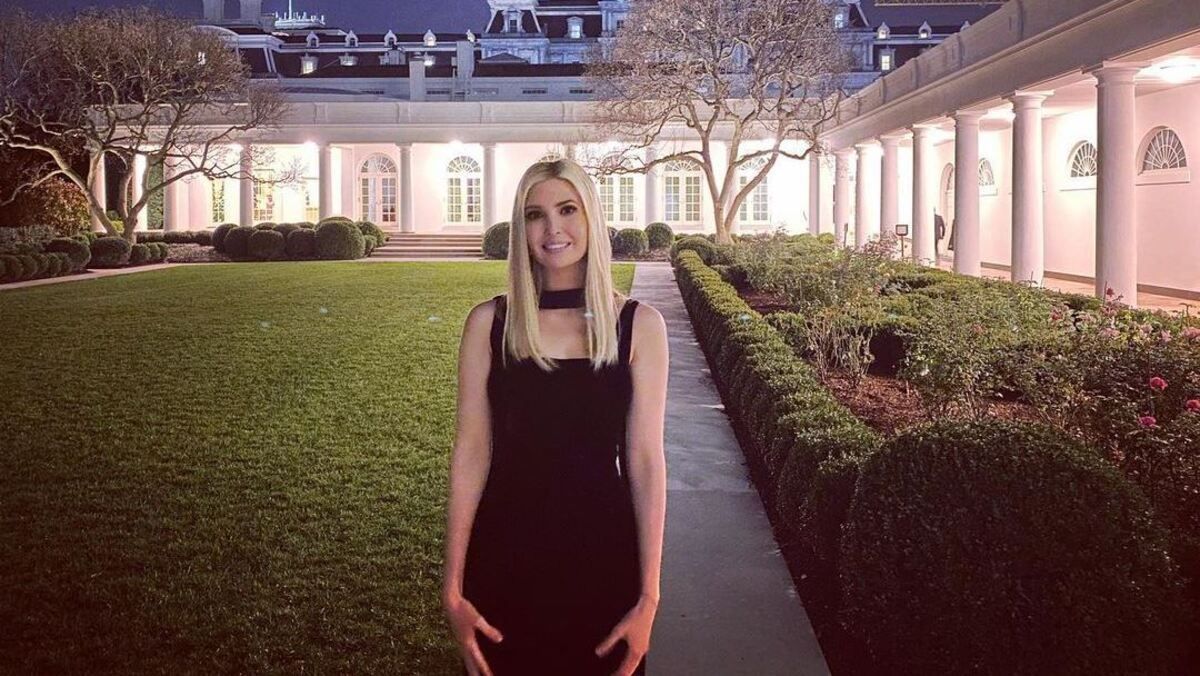 Іванка Трамп показала стильний образ Іванка Трамп показала стильний образ