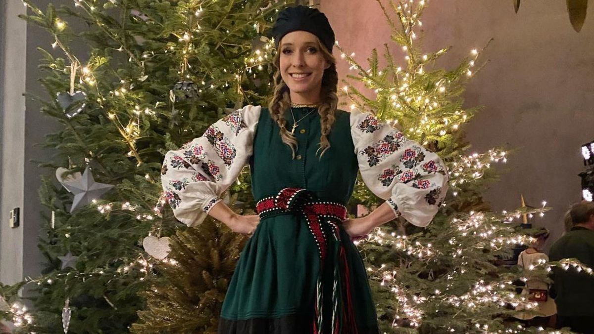 Катя Осадчая продолжила праздновать Рождество во Львове – фото Катя Осадчая продолжила праздновать Рождество во Львове – фото