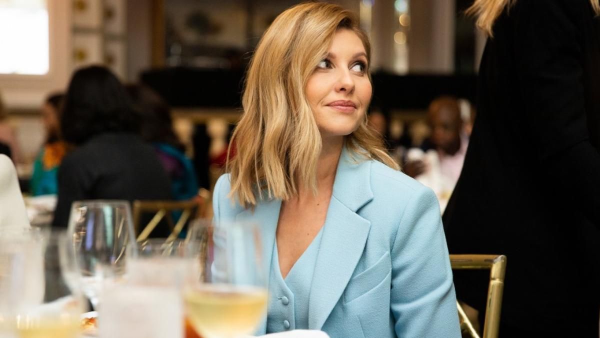 Лучшие образы Елены Зеленской в 2020 году: фото Лучшие образы Елены Зеленской в 2020 году: фото