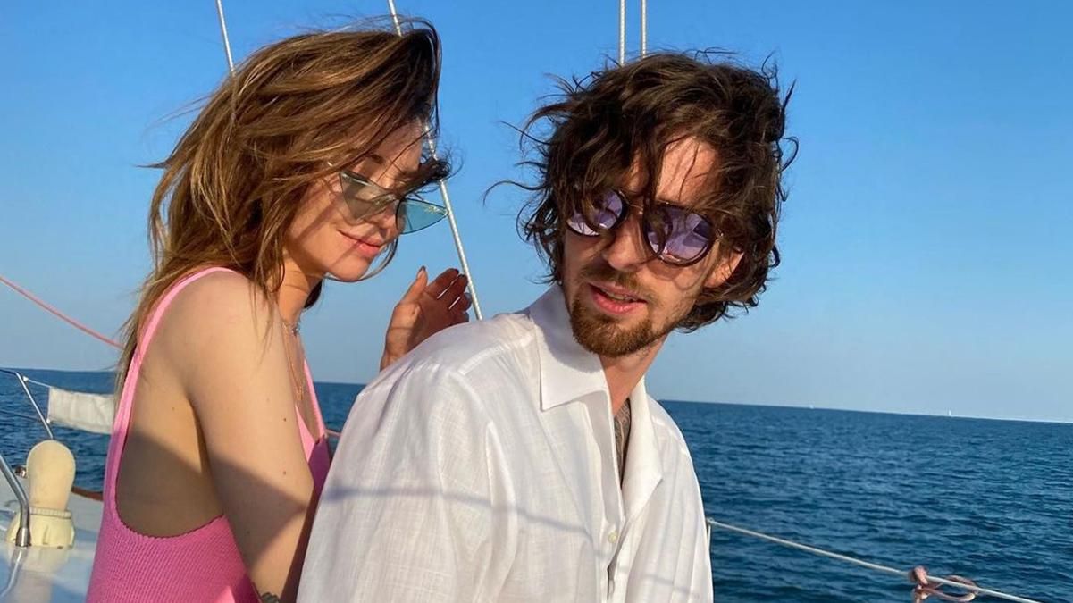 Надя Дорофєєва відпочиває на Балі з чоловіком: фото Надя Дорофєєва відпочиває на Балі з чоловіком: фото