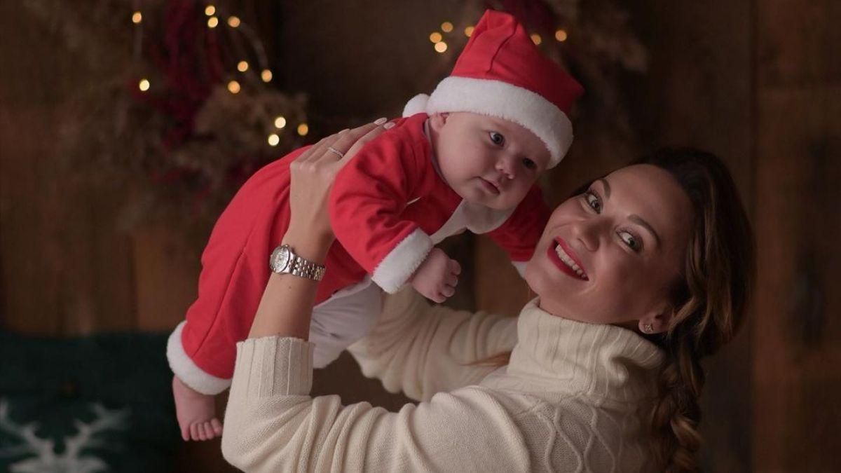 Анна Саливанчук показала очаровательные фото маленького сына Анна Саливанчук показала очаровательные фото маленького сына