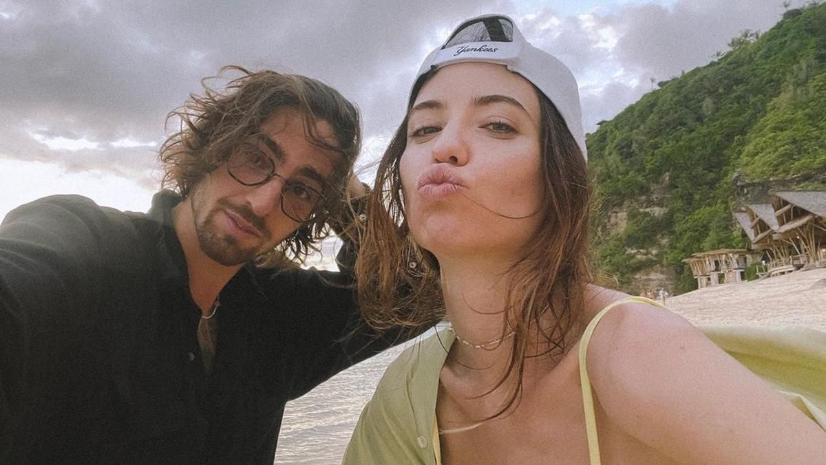 Надя Дорофєєва з Дантесом позували під водоспадом на Балі: відео Надя Дорофєєва з Дантесом позували під водоспадом на Балі: відео