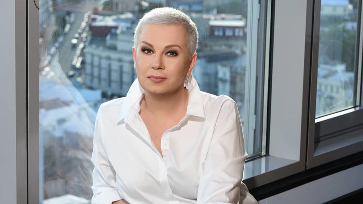 Алла Мазур показала архівне фото в костюмі Снігуроньки Алла Мазур показала архівне фото в костюмі Снігуроньки