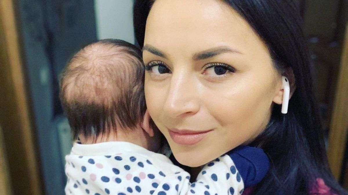 Илона Гвоздева показала зажигательные танцы: видео Илона Гвоздева показала зажигательные танцы: видео