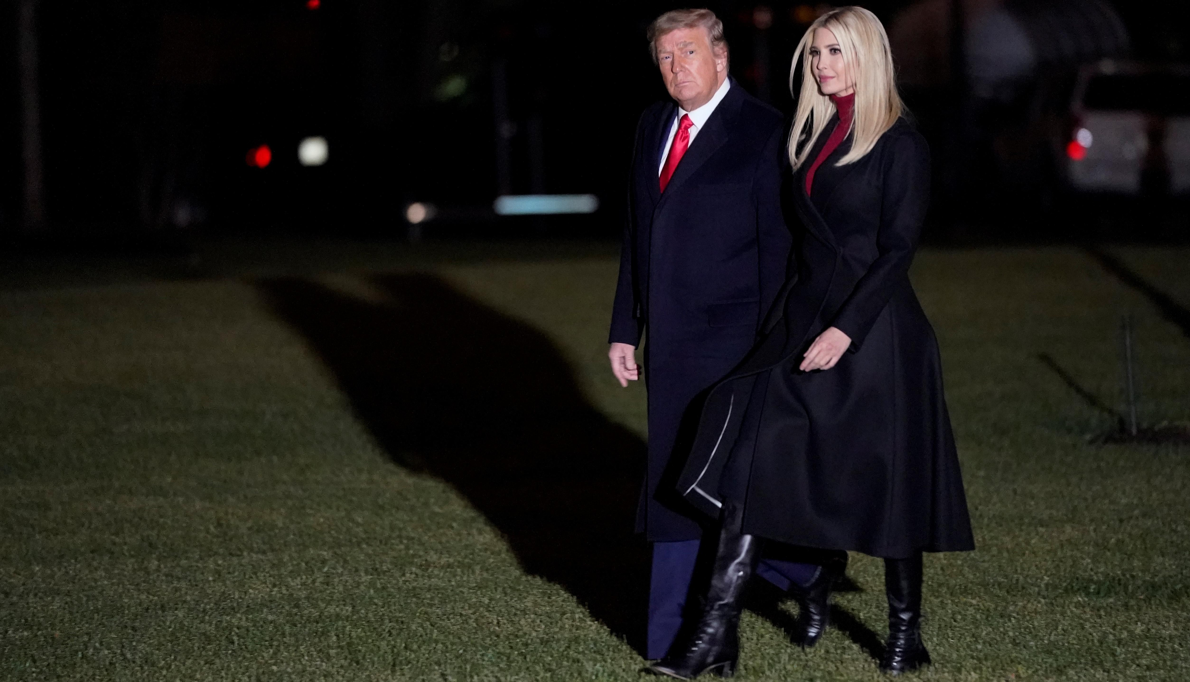 Иванка Трамп приняла приглашение на инаугурацию Байдена: детал Иванка Трамп приняла приглашение на инаугурацию Байдена: детал