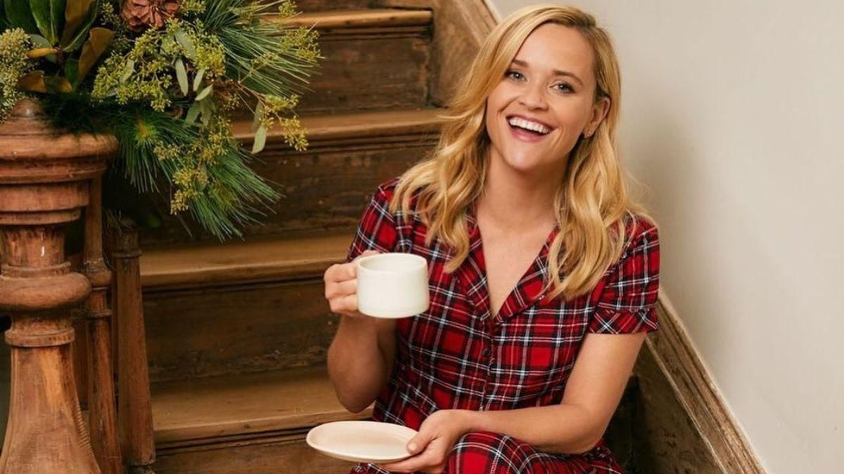 Риз Уизерспун показала нового члена своей семьи: фото Риз Уизерспун показала нового члена своей семьи: фото