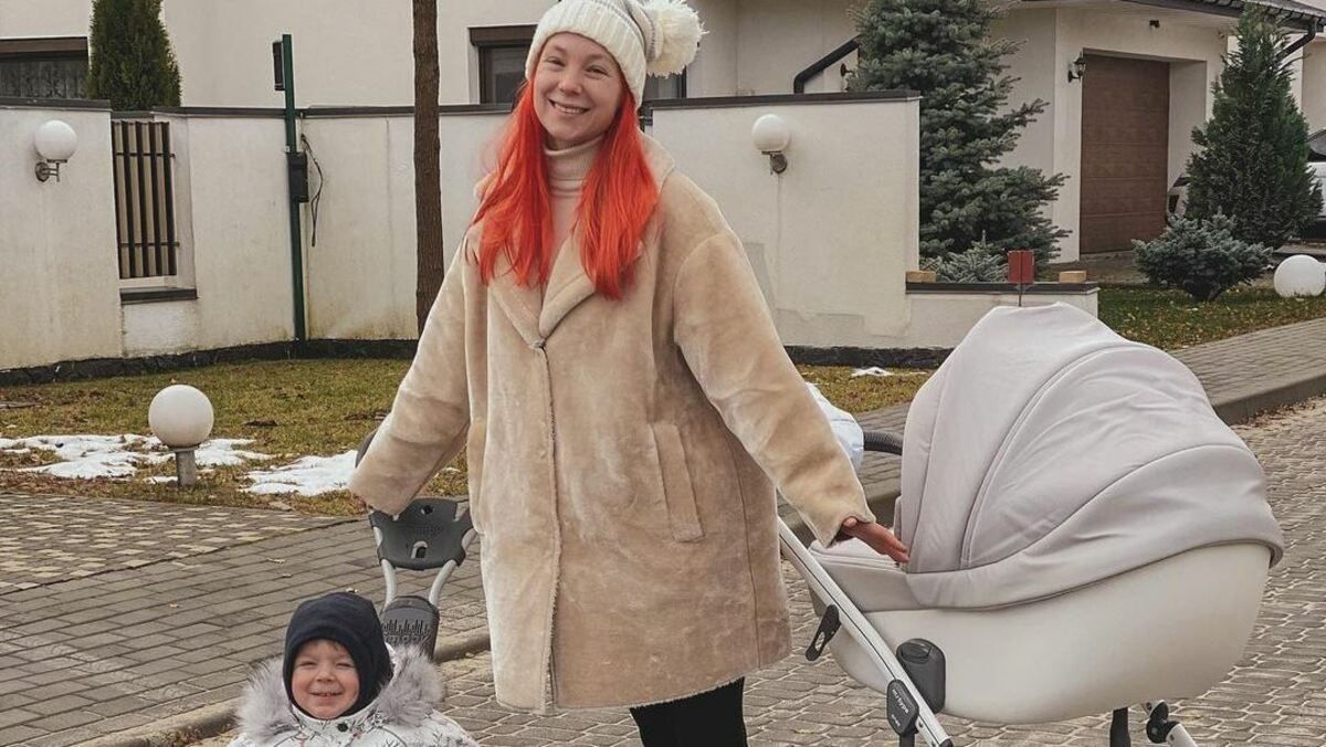 Світлана Тарабарова показала, як розважалась з сином на санчатах: фото Світлана Тарабарова показала, як розважалась з сином на санчатах: фото