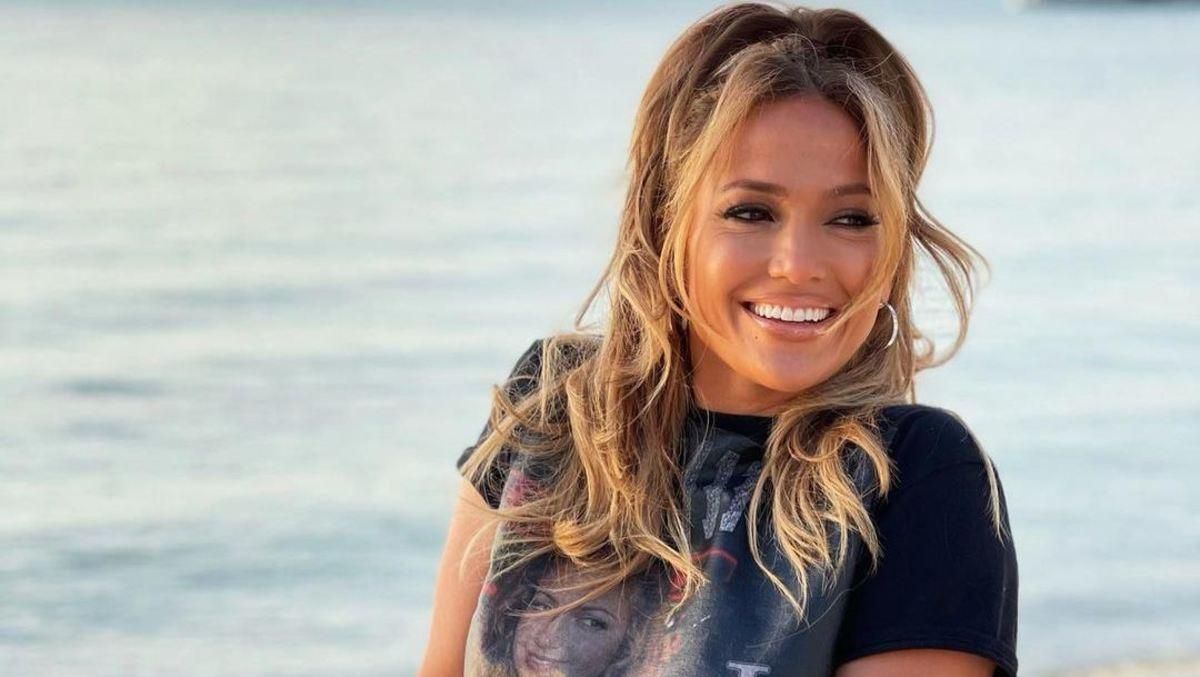 Лопес призналась, делала ли инъекции и назвала секрет красоты Лопес призналась, делала ли инъекции и назвала секрет красоты