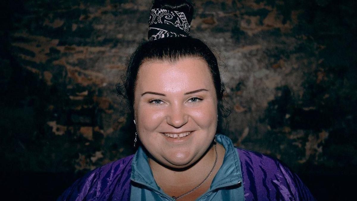 Alyona Alyona рассказала о своих татуировках Alyona Alyona рассказала о своих татуировках